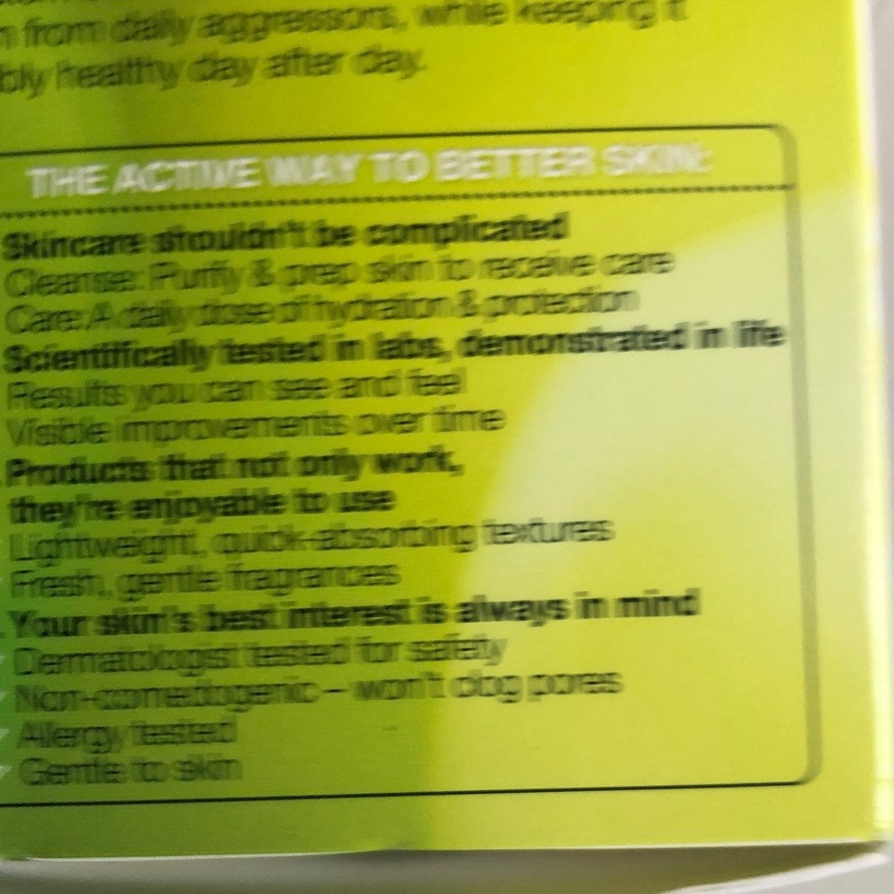 Garnier SkinActive Moisture Rescue Refreshing Gel-Cream Normal/Combo Skin - Picture 6 of 8